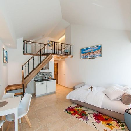Bazzar Apartments Trogir Eksteriør bilde