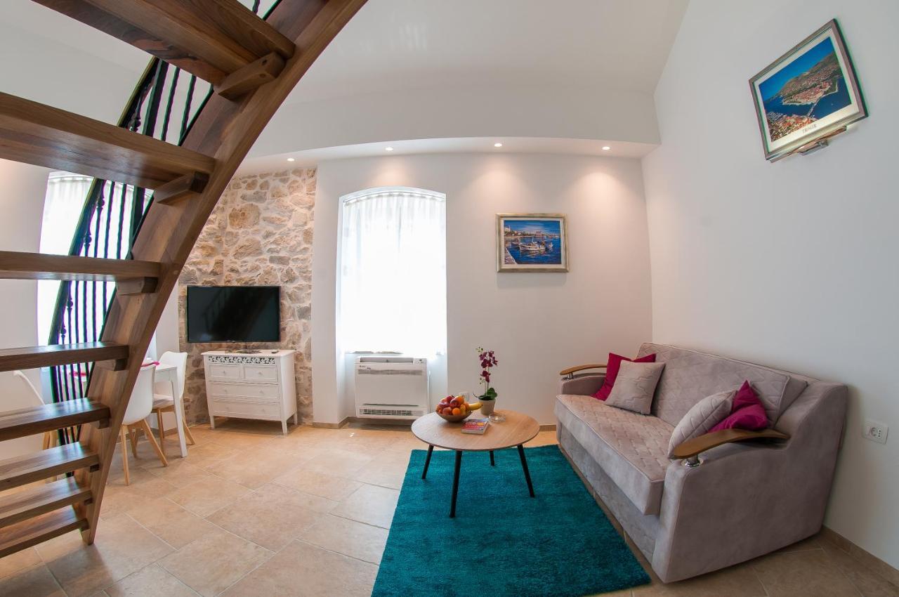 Bazzar Apartments Trogir Eksteriør bilde